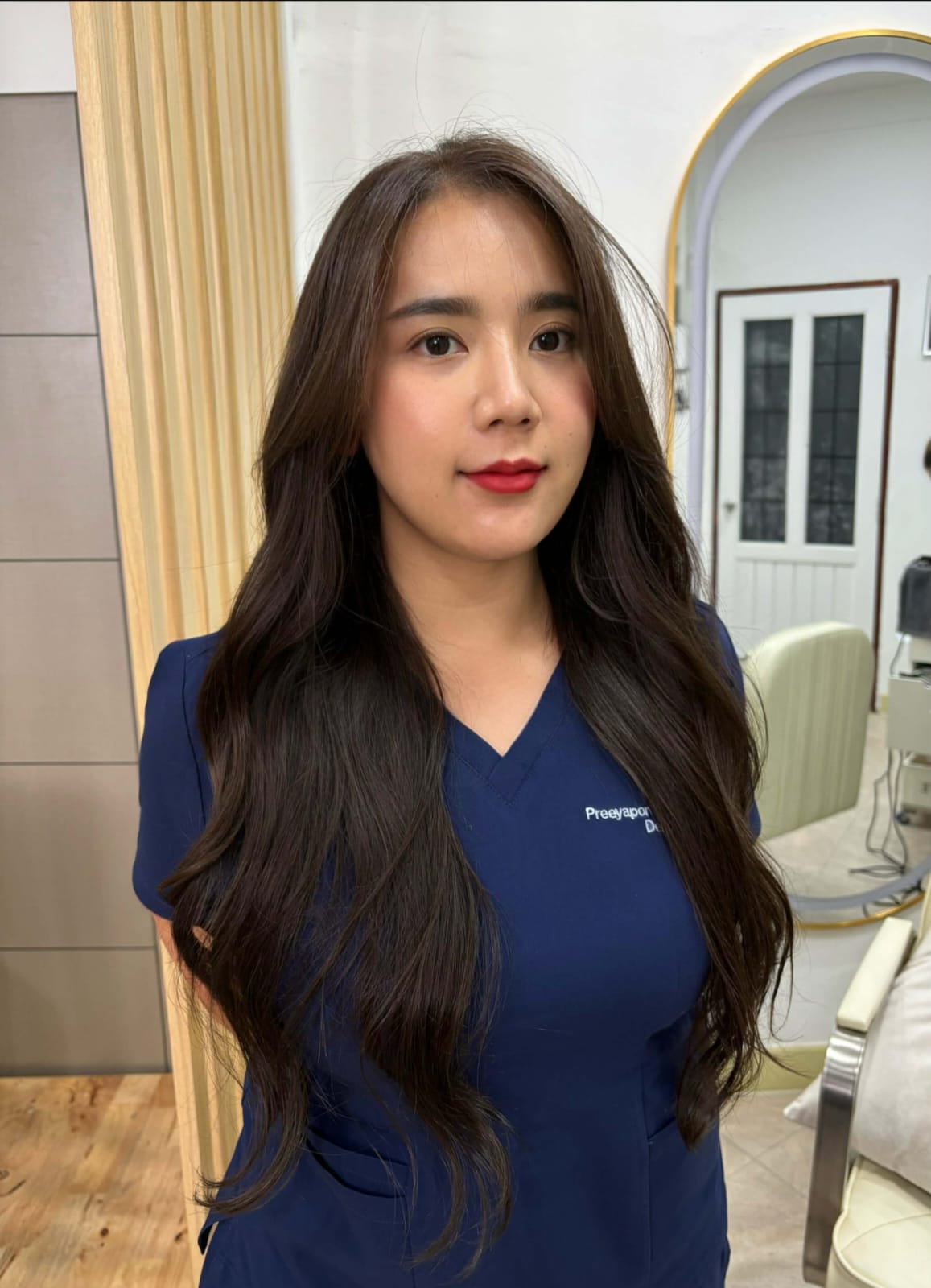 Dr. Waranya Bhhatia - Spiritual Counsellor